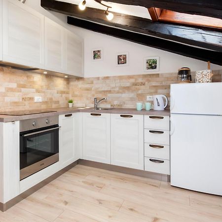 Rovigno Bella Sea View Apartment מראה חיצוני תמונה