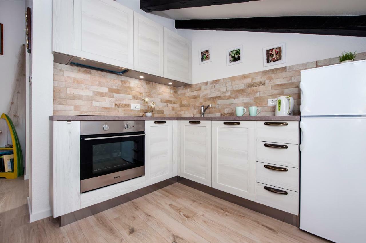 Rovigno Bella Sea View Apartment מראה חיצוני תמונה