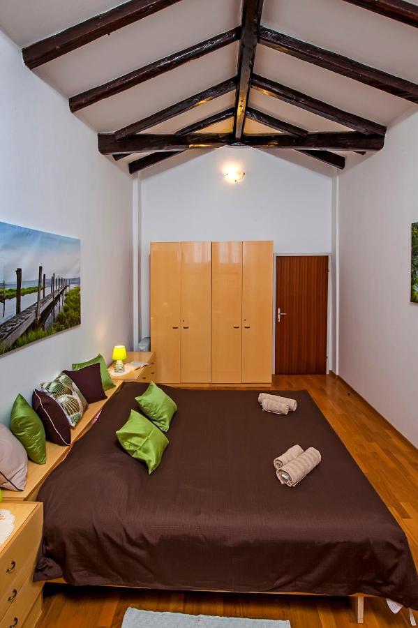 Rovigno Bella Sea View Apartment מראה חיצוני תמונה