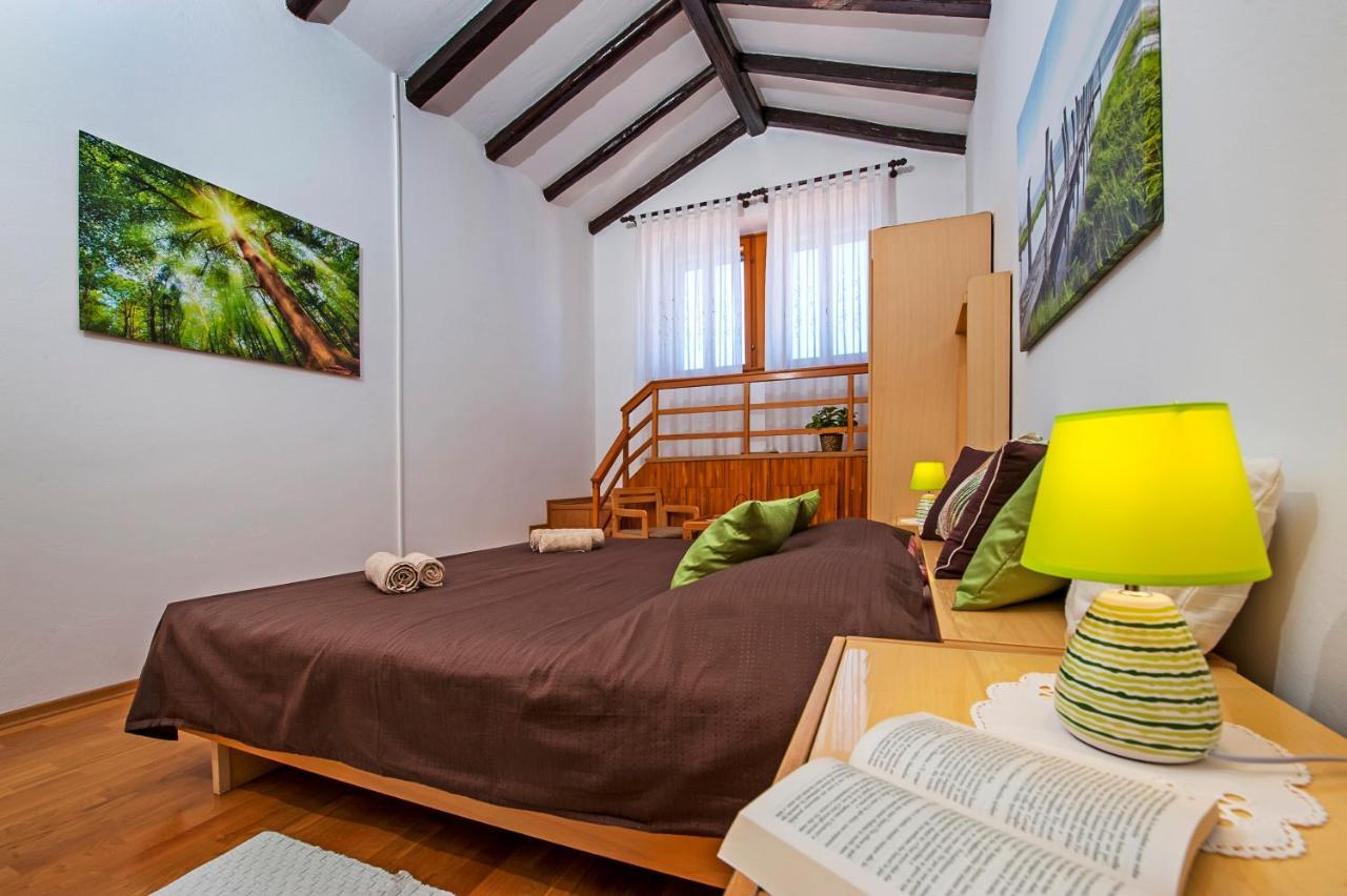 Rovigno Bella Sea View Apartment מראה חיצוני תמונה